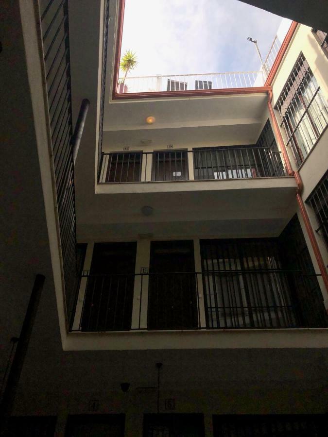 Casa De Eugenia Apartment Малага Екстериор снимка